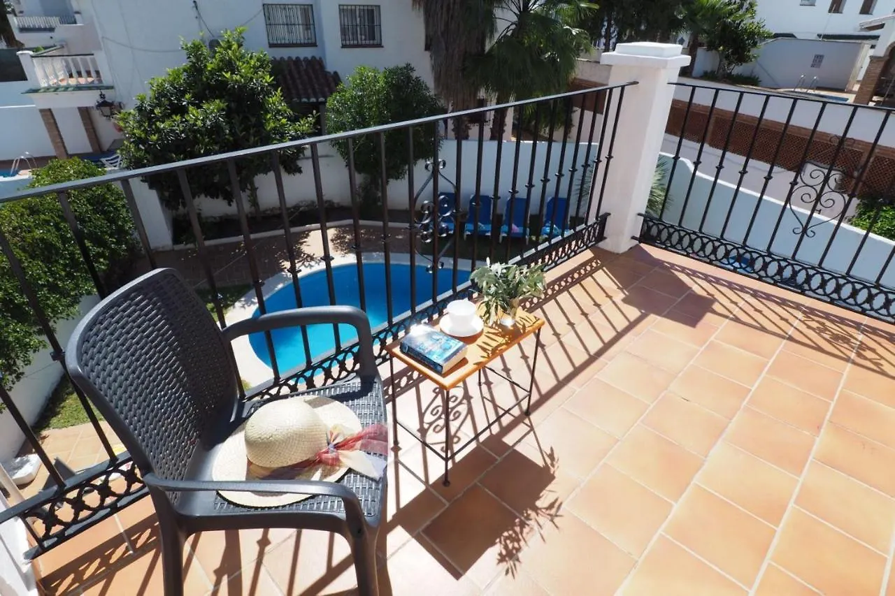 Nerja Paradise Rentals - Villa Victoria 0*,