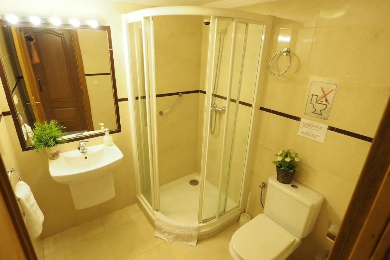 Nerja Paradise Rentals - Villa Victoria