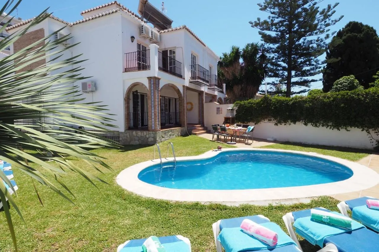 Nerja Paradise Rentals - Villa Victoria